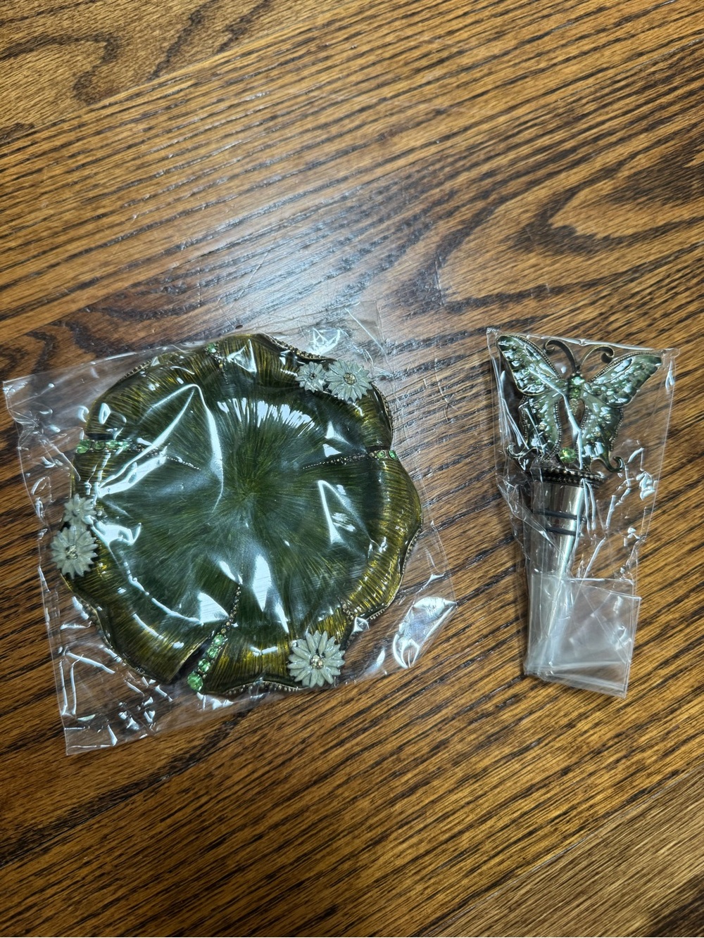 Green Butterfly Wine Stopper and Decorative Coaster Set